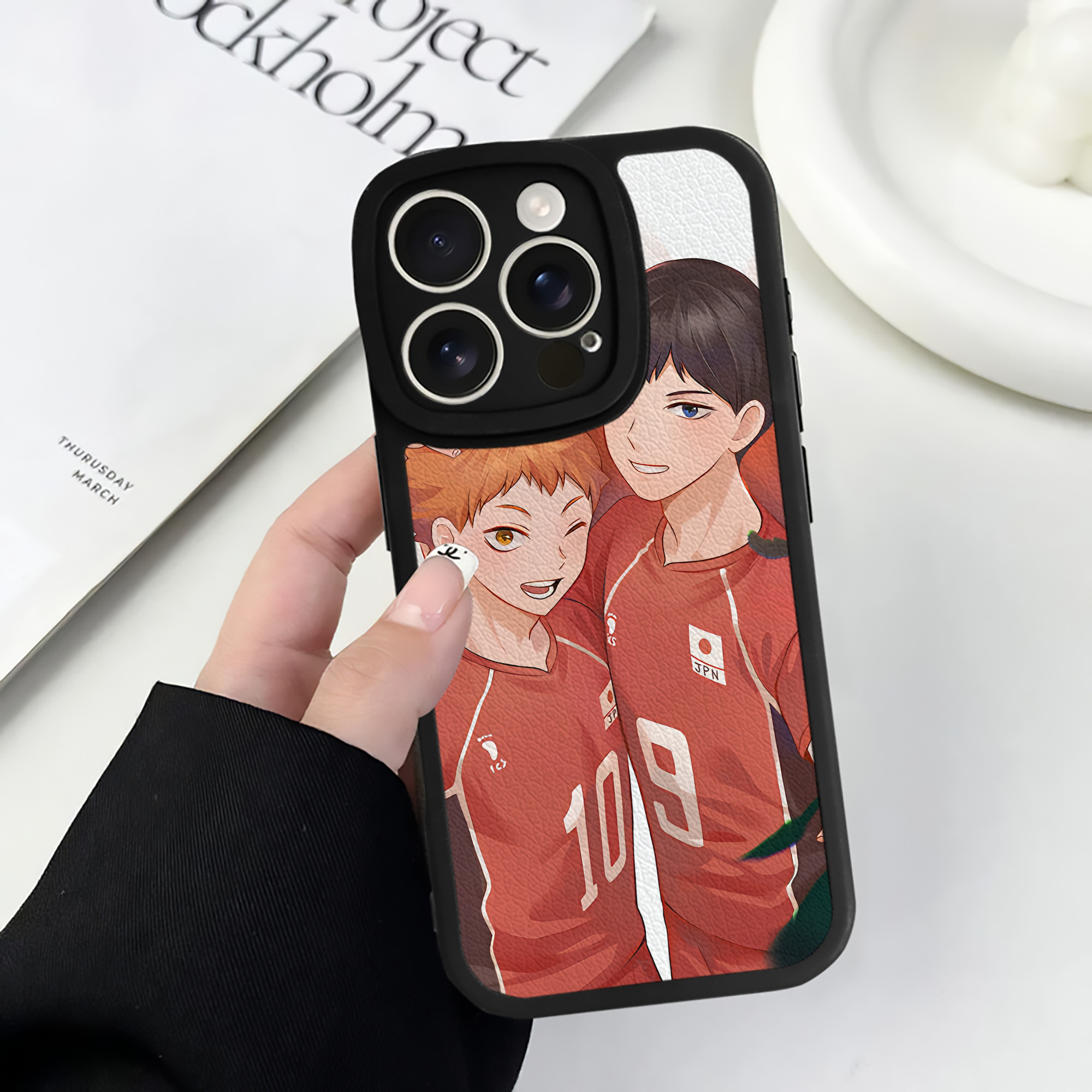 （画像用） ハイキュー!! Haikyu!! 【iPhone 16シリーズ対応】シリコンスマホケース（レザー調） 材質：シリコン